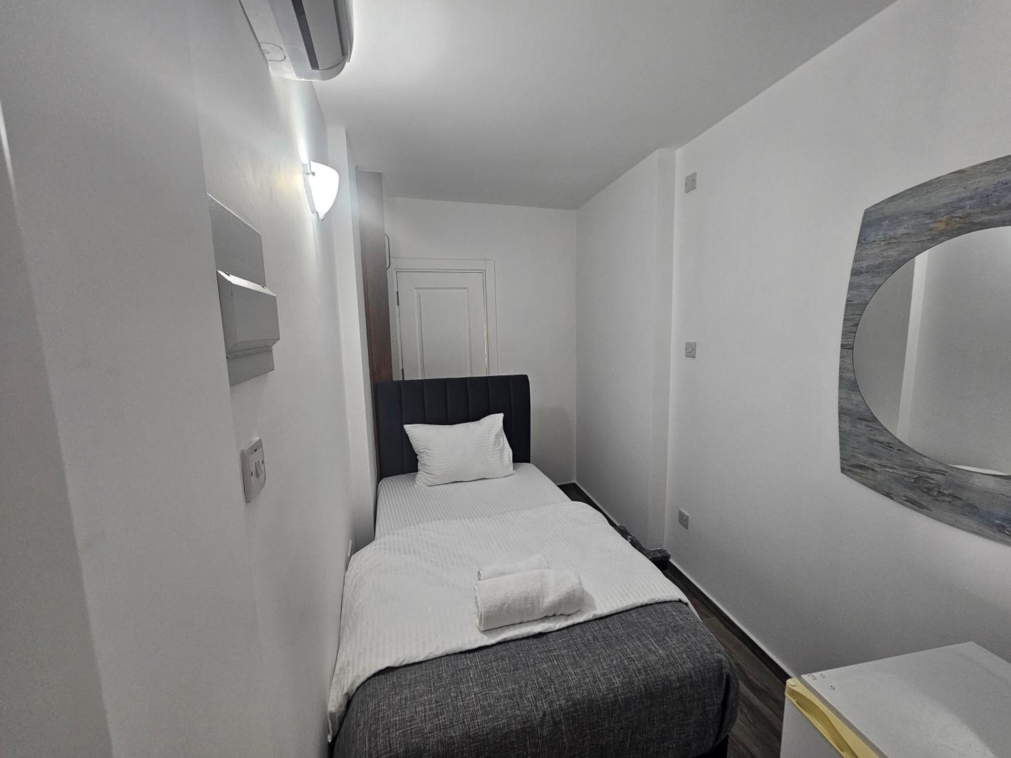 Cyprus Harbour Suites Kyrenia  Exterior photo