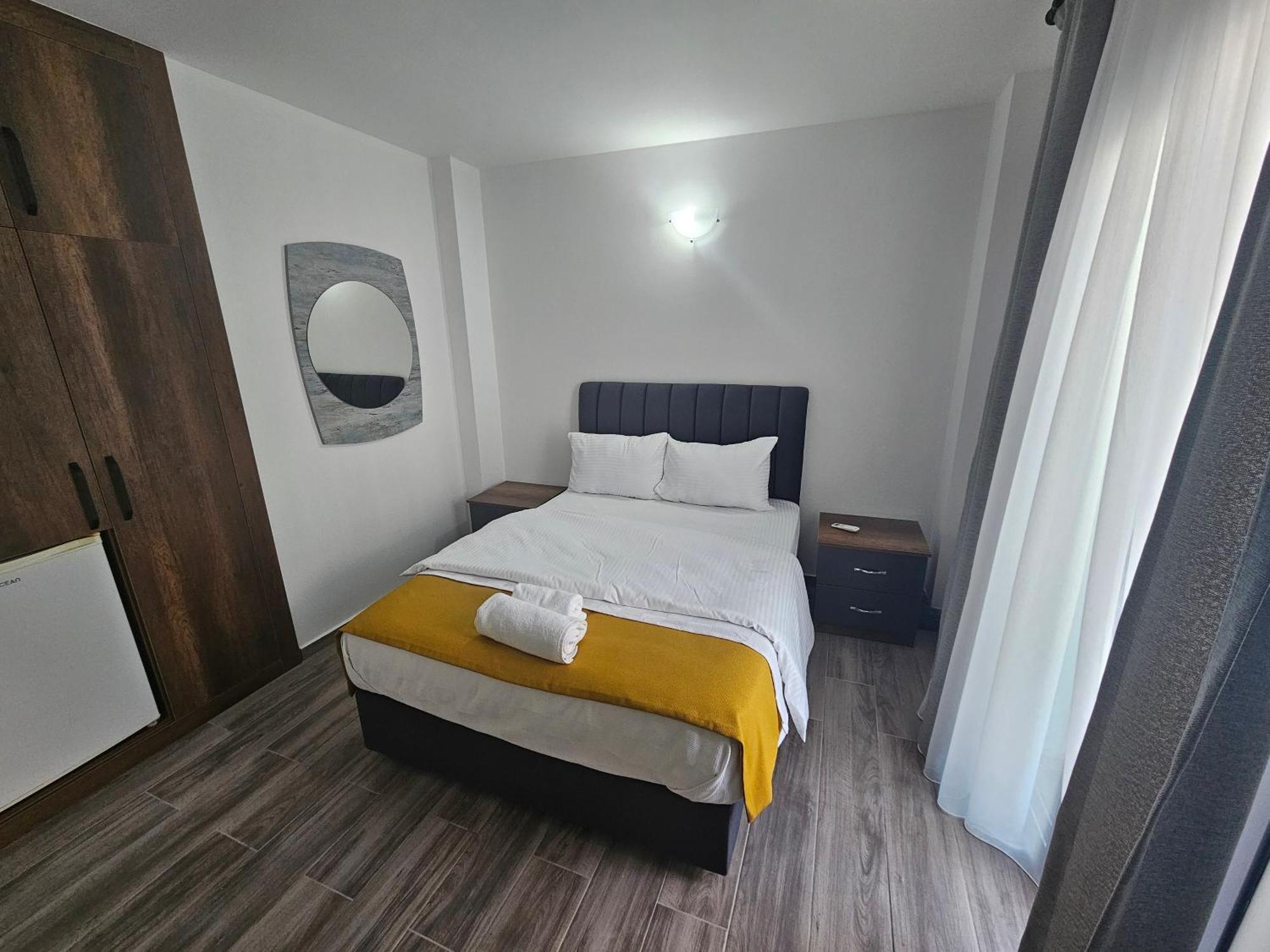 Cyprus Harbour Suites Kyrenia  Exterior photo